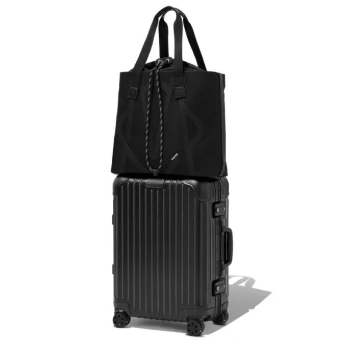 Signaturväskor i ECONYL® nylon TrageBags